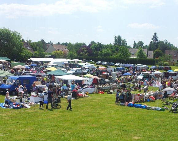 Vide-grenier Vide-grenier