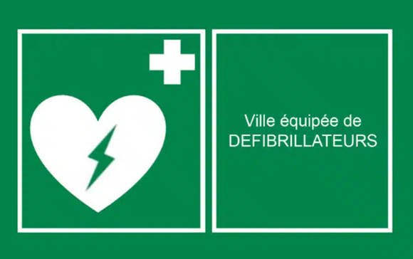 La commune est équipée de 3 défibrillateurs La commune est équipée de 3 défibrillateurs